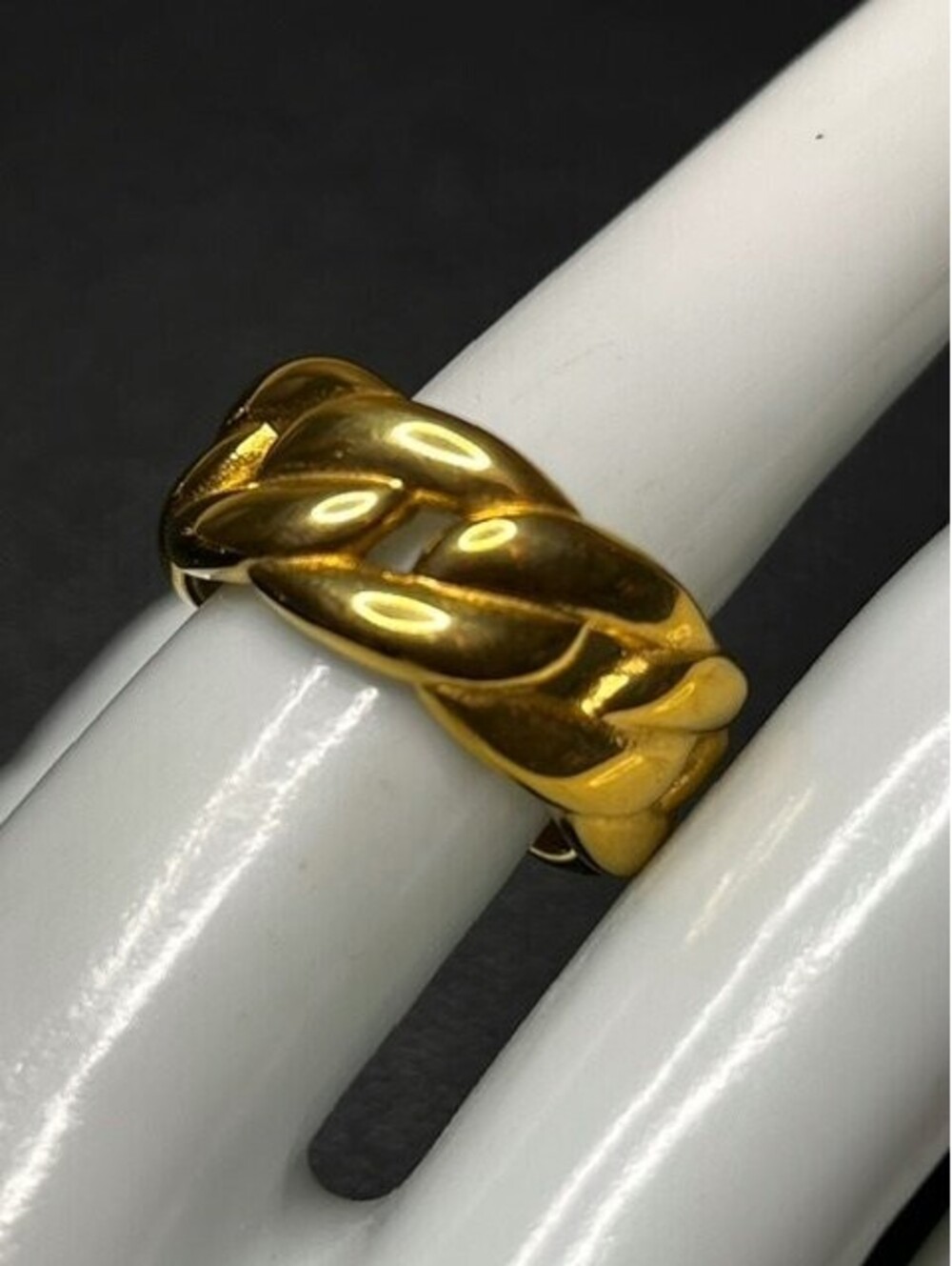 B5861 MARRIN COSTELLO Cuban Link 14K gold plated stainless steel band ring sz 7